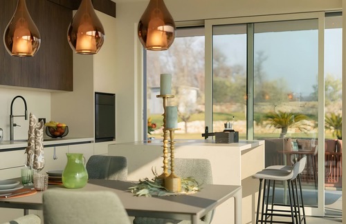 Bardolino Villa | Villa 'Vallonga' with Lake View, Wi-Fi and Air Conditioning