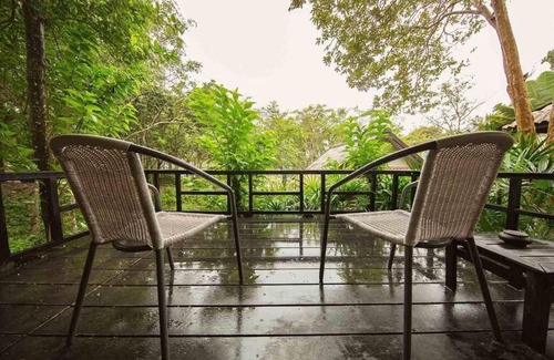 Ko Lanta Villa | Villa Veranda Beachfront with breakfast