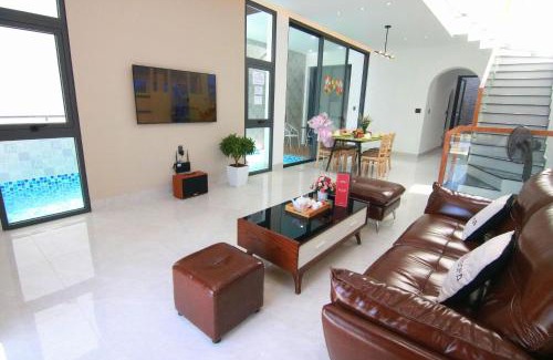 Vung Tau Villa | Villa View Biển Bãi Dâu - Đi Bộ Ra Biển 200 Met