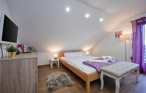 Donji Martijanec Villa | Villa Vinea by Villas Guide