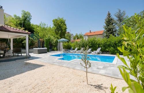 Zmijavci Villa | Villa VinisTerra Family-Friendly with Pool,Jacuzzi