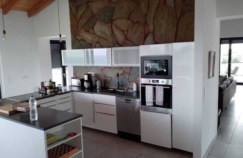 Marathias Villa | Villa VIO directly on the sea/beach with pool - miles of sandy beach