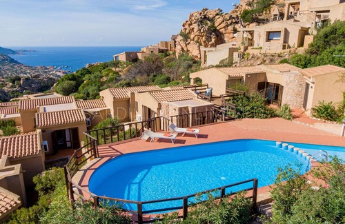 Costa Paradiso Villa | Villa Violetta Nellie: with pool perfect for kids
