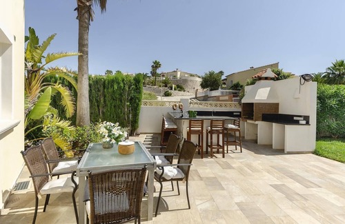 Benitachell Villa | Villa 'Vista Panoramica' with Mountain View, Wi-Fi and Air Conditioning