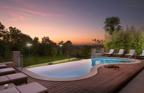 Kapelica Villa | Villa Vlastelini I near Labin with large garden for families