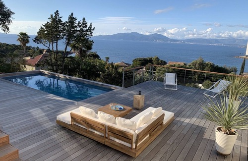 Portigliolo House | Villa, vue Exceptionnelle à 5 Minutes à Pied de la Plage de Portigliolo