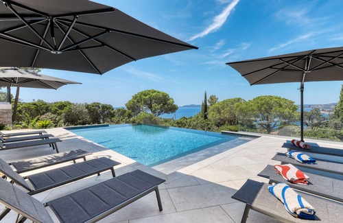Cavaliere Villa | VILLA VUE MER DOMAINE CAP NEGRE