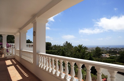 Sant Josep de sa Talaia Villa | Villa with sea view, private pool, family friendly, near Playa den Bossa, WLAn