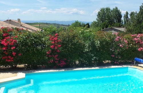Montbrun-des-Corbieres Villa | Villa with air-con, heated pool, bubble bath, fenced garden and kids play equipment