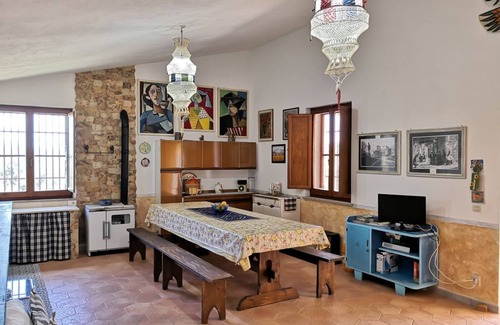 Oliena Villa | Villa Walter with A/C