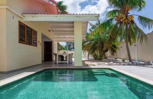 Daniel Villa | Villa with 3 bedrooms, 2 bathrooms, private swimming pool close to the beaches