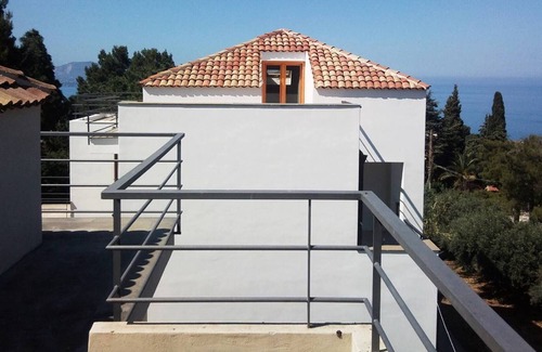 Torre Colonna-sperone Villa | Villa With Pool/garden Near The Sea