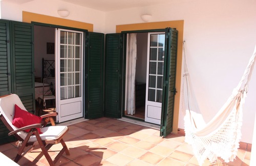 Aldeia de Brescos Villa | Villa with Garden, Pool and Wifi by the Beach and Nature Reserve