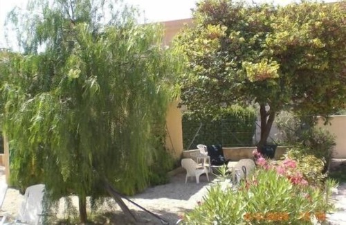 Six-Fours-les-Plages Villa | Villa with garden, air-conditioned, 200 m beaches and downtown Sanary