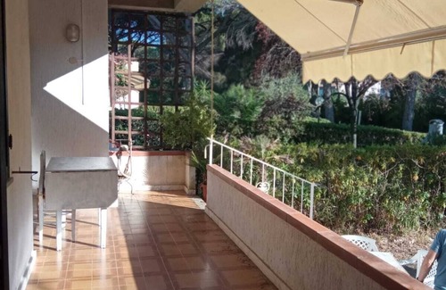 Principina a Mare Apartment | Villa with garden