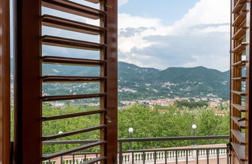 Cava de' Tirreni Villa | Villa with garden and pool, with breathtaking views. Private parking.