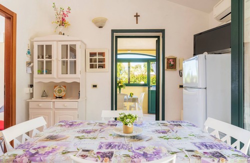 Arbatax House | Villa with garden 200 meters from the sea