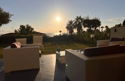 Bonifati Villa | Villa with garden just minutes from the sea