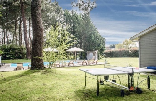 Gradignan Villa | Villa with heated pool in the heart of the pines