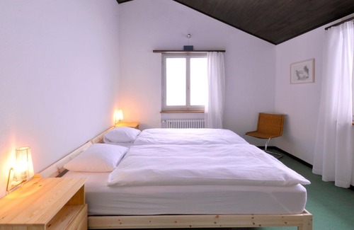 Vitznau Villa | Villa with hot-tub at Lake Lucerne directly at famous Rigi cog railway