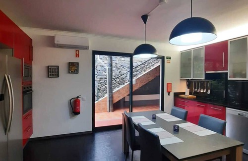 Campanario House | Villa with infinity pool and games room overlooking the sea