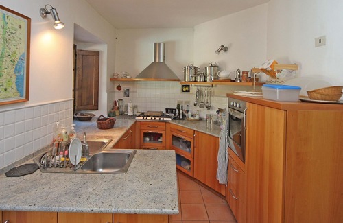 Caprese Michelangelo Villa | Villa With Private Pool In The Tuscan Hills East Of Florence, no pets.