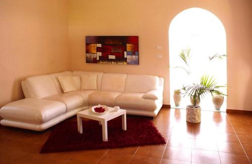 Rovittello House | Villa with Pool in Castiglione di Sicilia