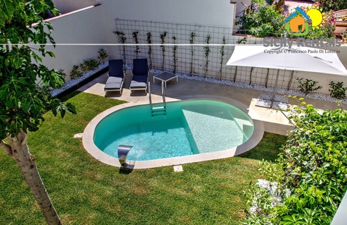 Isola delle Femmine Villa | Villa with pool near the sea of the Nature Reserve of Isola delle Femmine
