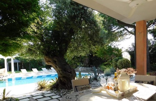 Isola Albarella Villa | Villa with swimming pool and lagoon view in Albarella Island by Beahost Rentals