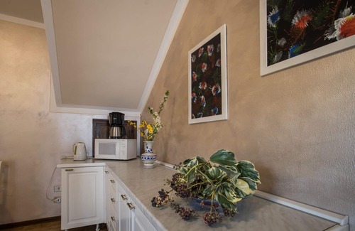 Portese Villa | Villa with awesome lake view a few steps from the beach