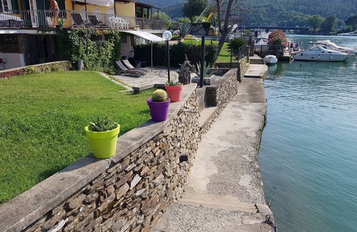 Ameglia Villa | Villa with jetty on Magra river
