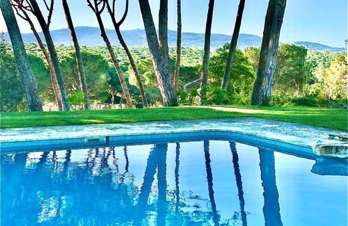 Azenhas do Mar House | VILLA WITH LUXURY PARK, 8.000m2 of GRASS AND LARGE POOL COLARES - SINTRA