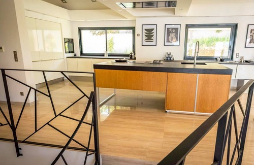Calvi Villa | Villa with panoramic view of the Revellata lighthouse and private access to the sea.