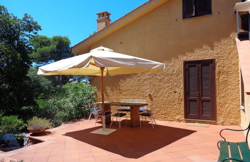 Ansedonia Villa | Villa with park surrounded by greenery, sea view, 5 min from beach Tagliata