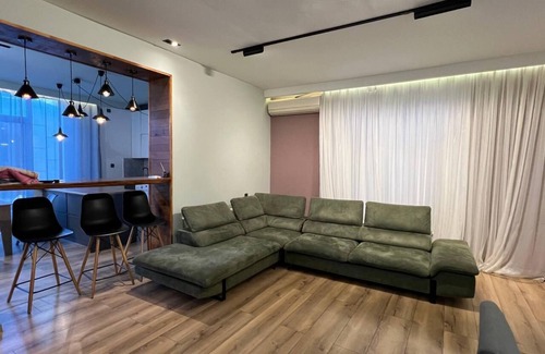 Baku Villa | Villa with Pool 10 minutes from Mardakan Beach + BBQ + Patio + Outdoor Space