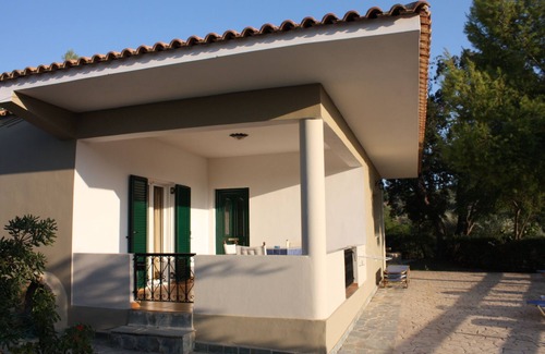 Neromilos Villa | Villa with pool, amazing view and Breakfast included