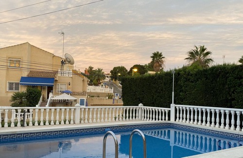Orihuela Costa Ski Chalet | Villa with pool and barbecue. Ideal for relax