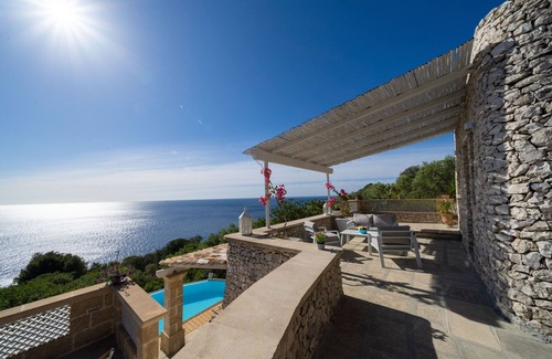 Corsano Villa | Villa with pool and garden for exclusive use