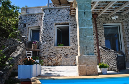 Corsano Villa | Villa with pool and garden for exclusive use