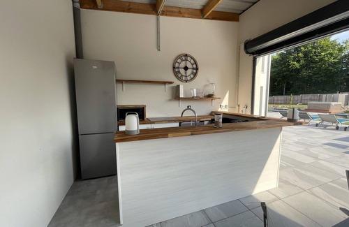 Change Villa | VILLA WITH POOL AND SPA NEAR CIRCUIT 24H LE MANS