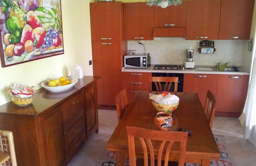 Manerba del Garda House | Villa with pool at 100 meters from the lake