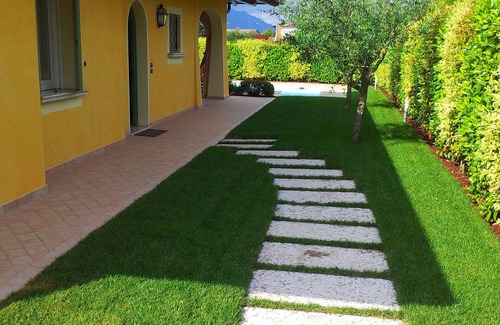 Manerba del Garda House | Villa with pool at 100 meters from the lake