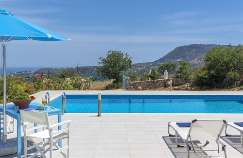 Vamos Villa | Villa with pool for up to 8 persons. Excellent Sea and Mountain Views