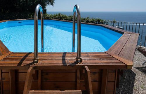 Conca dei Marini Villa | Villa with pool and gardens with wonderful sea view