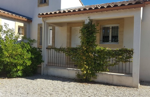 Blauzac Villa | Villa with pool near UZES, sleeps 5, 3 bedrooms, 1 bathroom, 1 shower room,