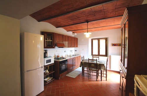 Loro Ciuffenna Villa | Villa with private swimming pool, perfect for a family with children or for two couples of friends.