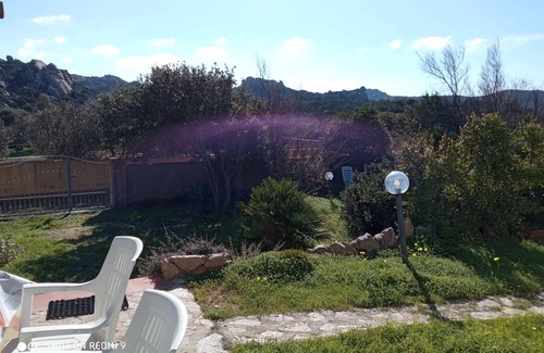 La Maddalena Villa | Villa with private beach access, garden and parking space