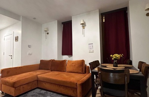 Fatih Villa | Villa with Private Garden, BBQ, Sauna and Turkish Bath in Balat