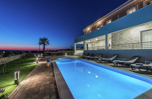Debeljak Villa | Villa with Private Heated Pool