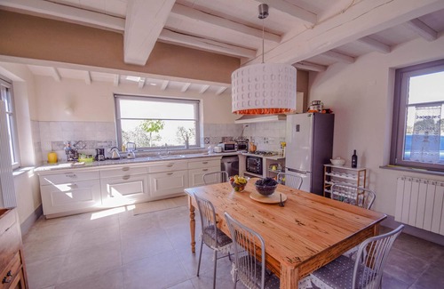 Lucignano Villa | Villa with private pool, air conditioning, 4km from town, 30km Siena & Arezzo
